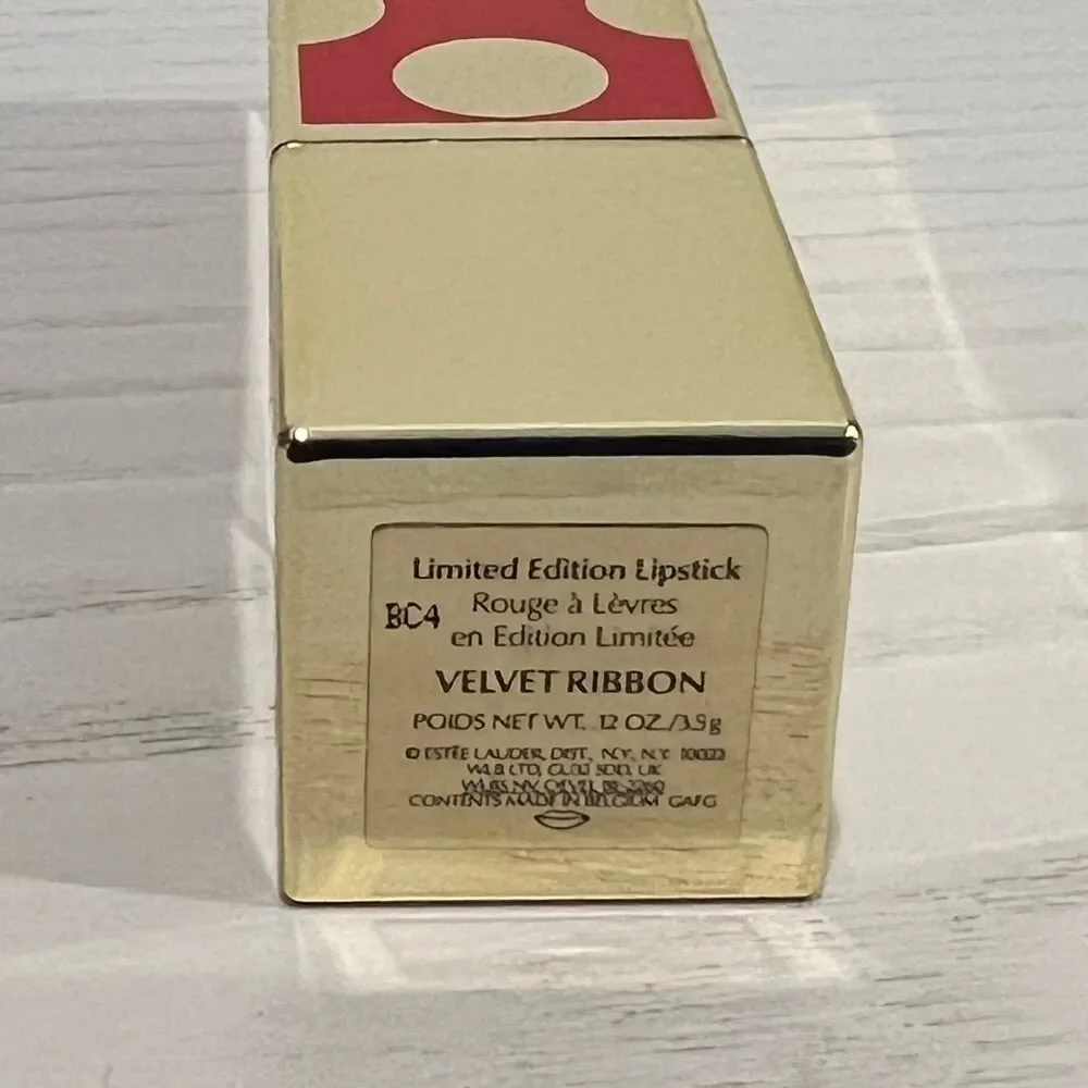 Estee Lauder Limited Edition Lipstick VELVET RIBBON BC4 - Picture 2 of 3